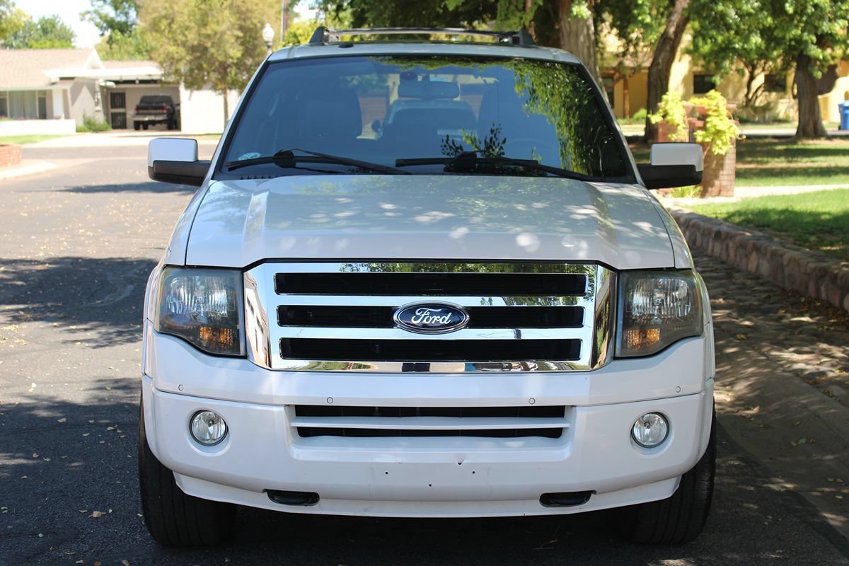Used 2012 Ford Expedition EL Limited AWD/4WD image 4