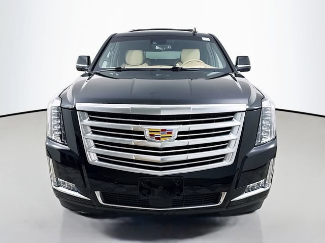 Used 2019 Cadillac Escalade ESV Platinum AWD/4WD image 2