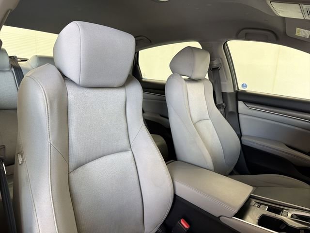 Used 2018 Honda Accord LX image 18