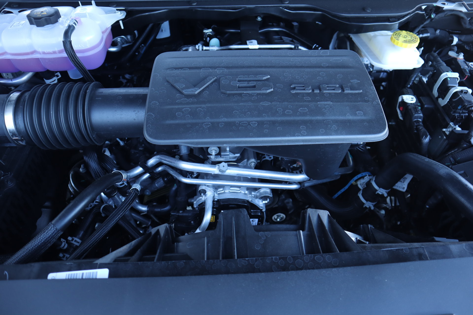 New 2026 RAM 1500 Tradesman AWD/4WD image 17