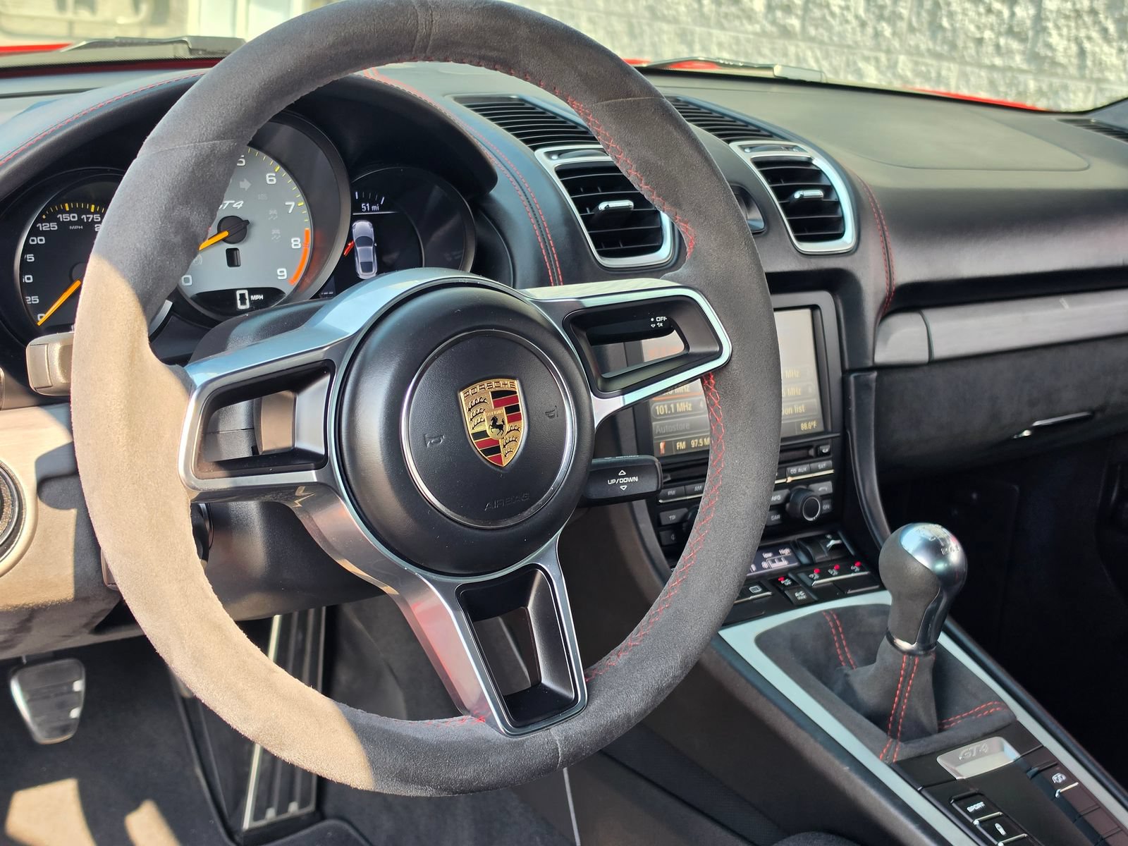 Used 2016 Porsche Cayman GT4 RWD image 13