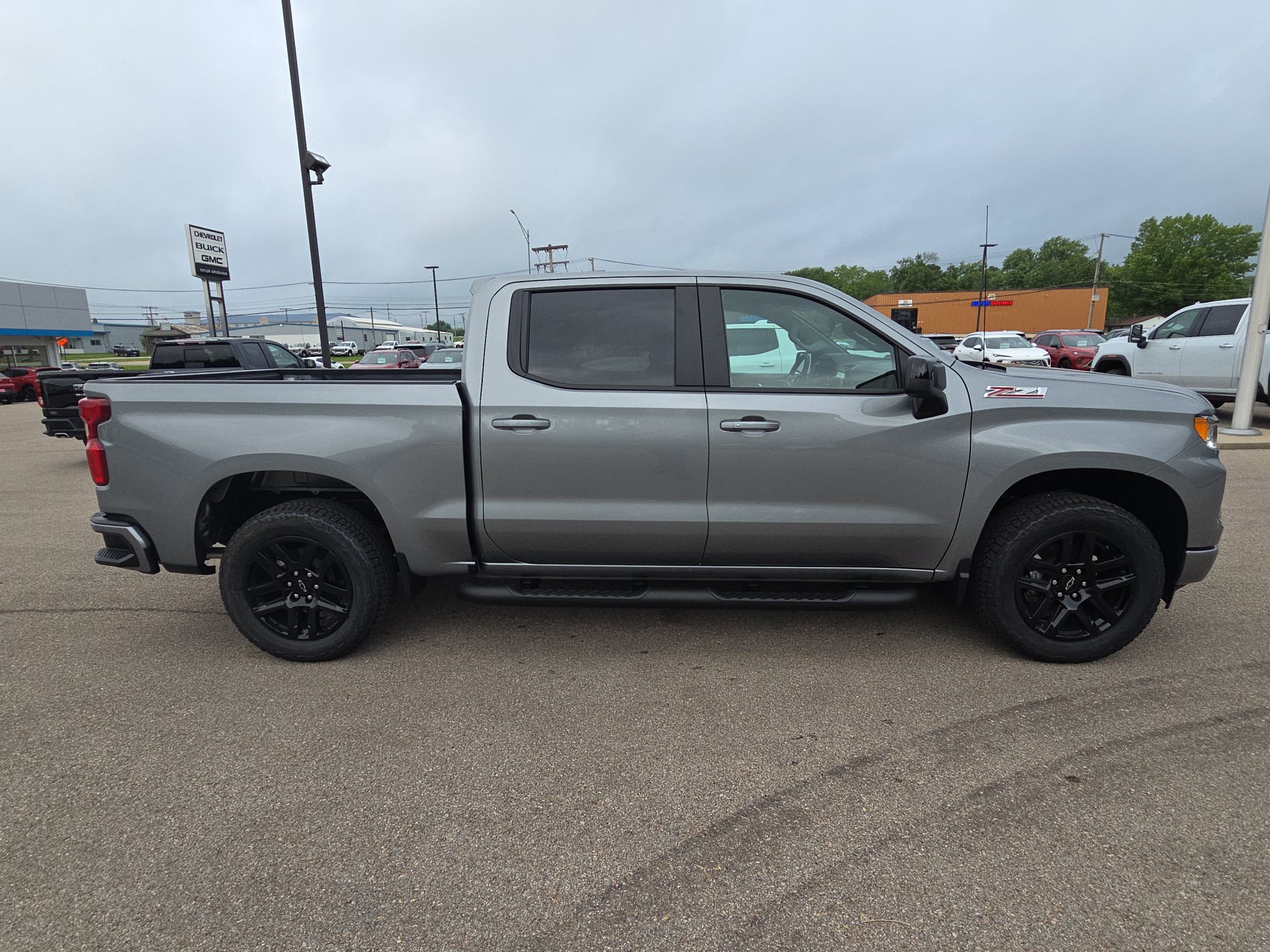 New 2026 Chevrolet Silverado 1500 RST w/ Convenience Package II AWD/4WD image 10