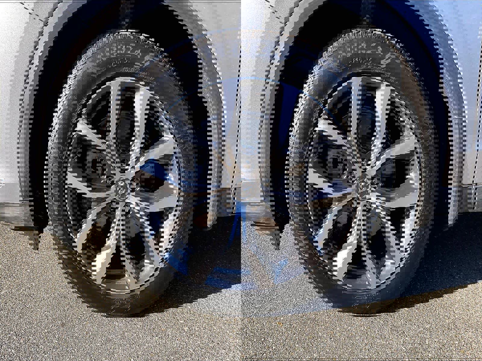 Used 2023 Acura MDX FWD w/ Technology Package image 12