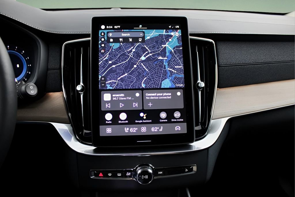 New 2025 Volvo XC90 B6 Core w/ Protection Package image 21