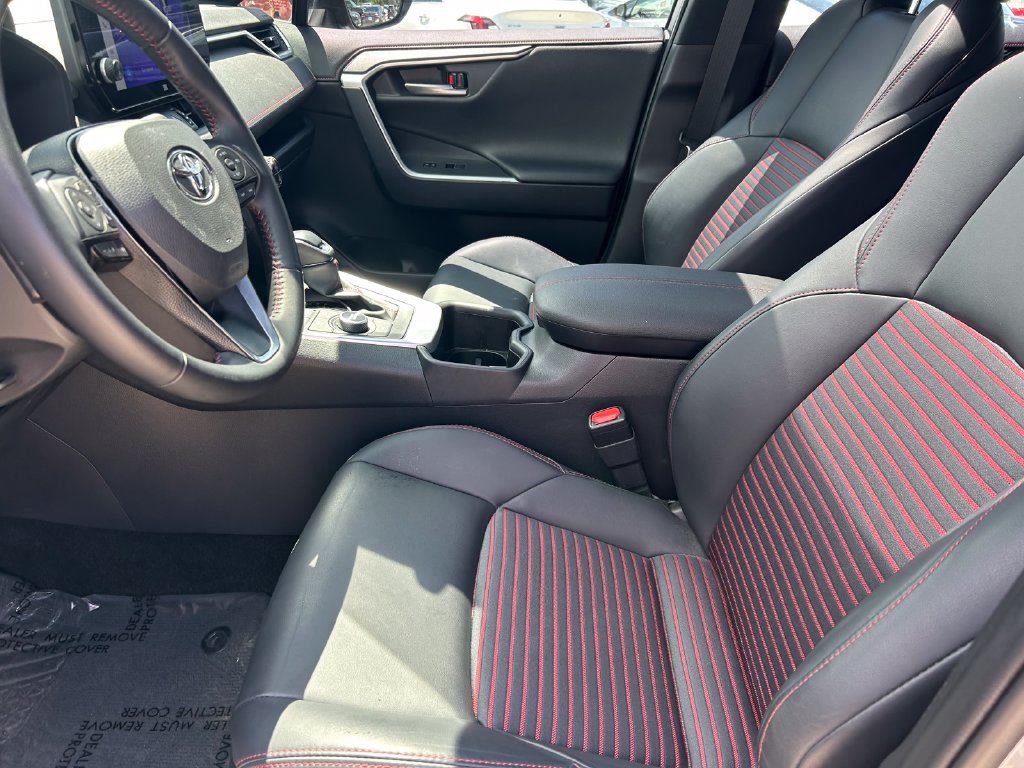 Certified 2025 Toyota RAV4 XSE AWD/4WD image 11