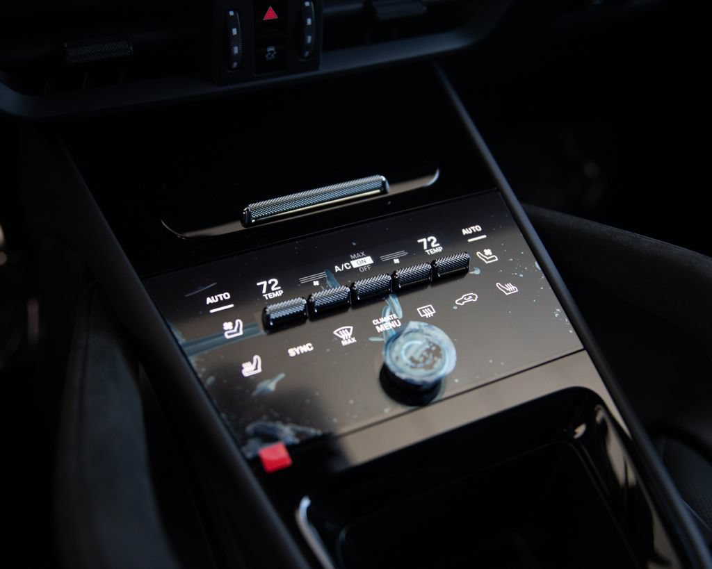 New 2026 Porsche Cayenne Turbo GT AWD/4WD image 15