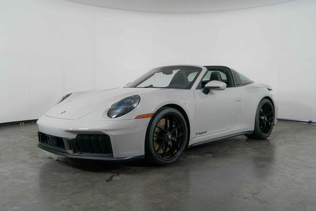 Used 2025 Porsche 911 Targa 4 GTS image 4