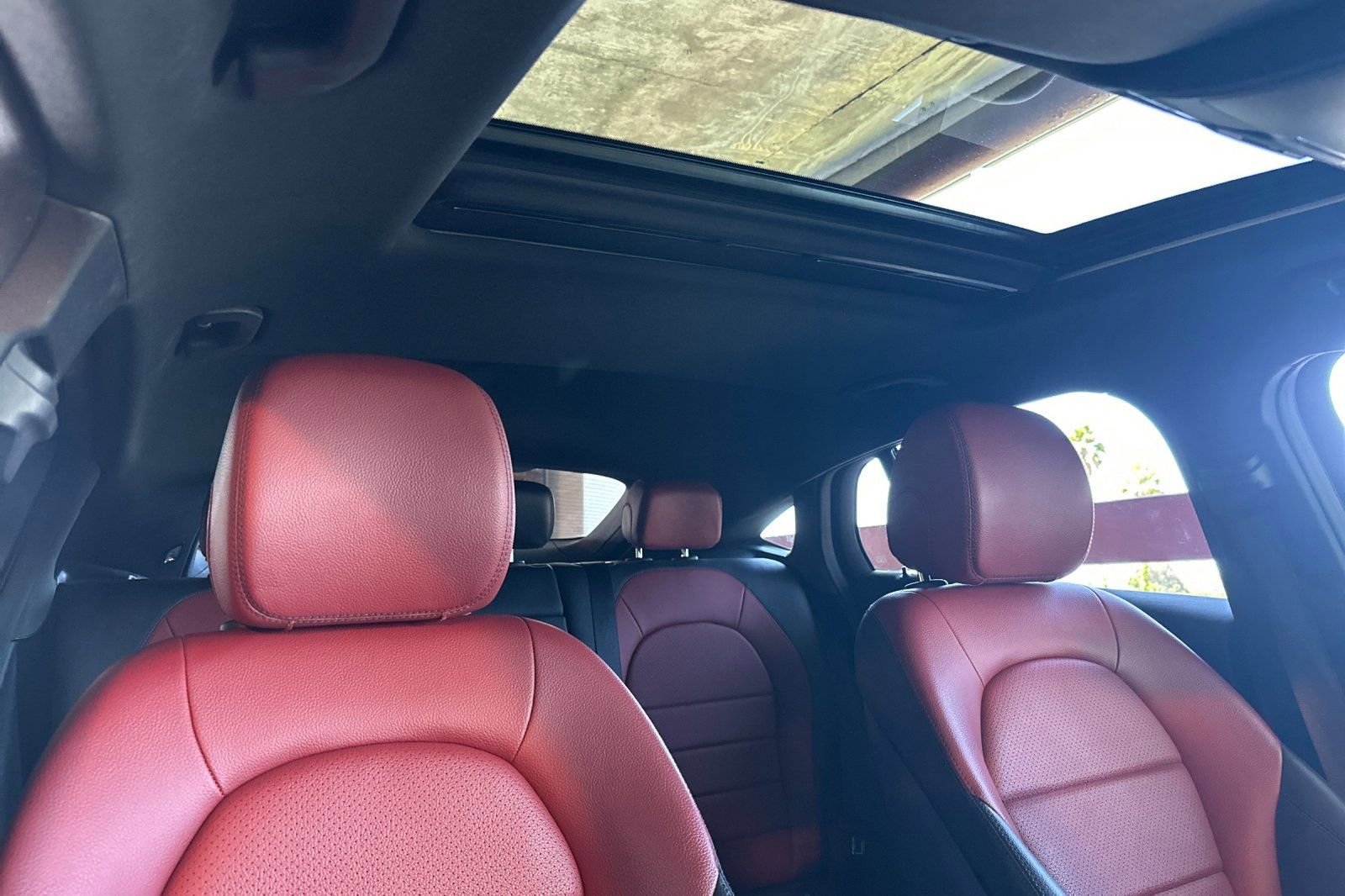 Certified 2022 Mercedes-Benz GLC 300 4MATIC Coupe image 22