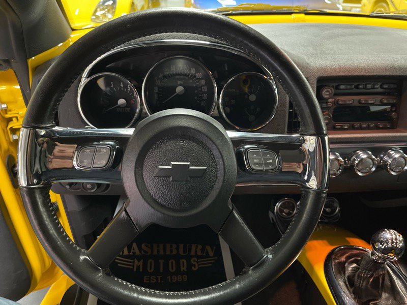 Used 2006 Chevrolet SSR w/ Preferred Equipment Group image 27
