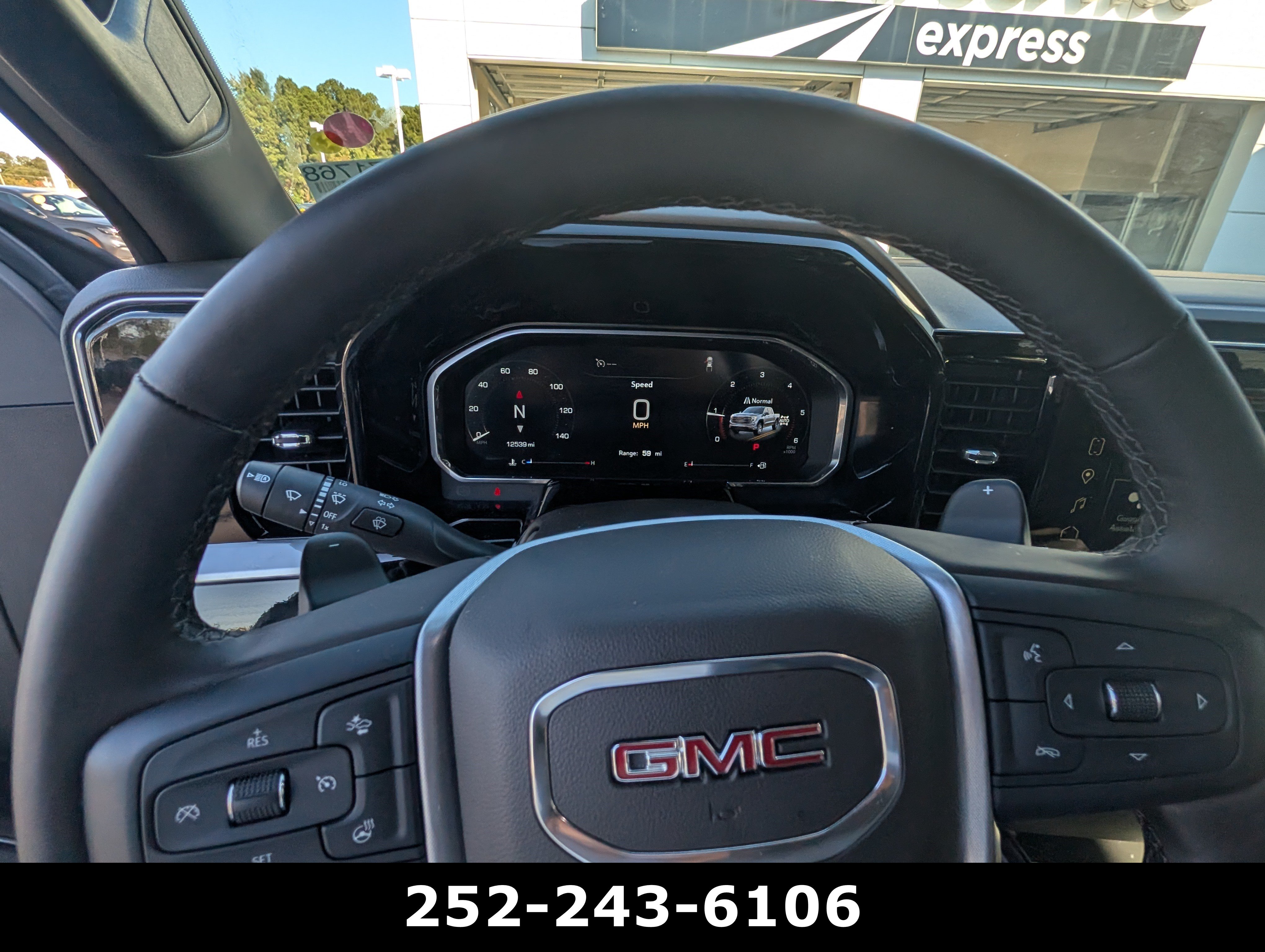 Used 2026 GMC Sierra 1500 SLT w/ SLT Premium Package AWD/4WD image 17