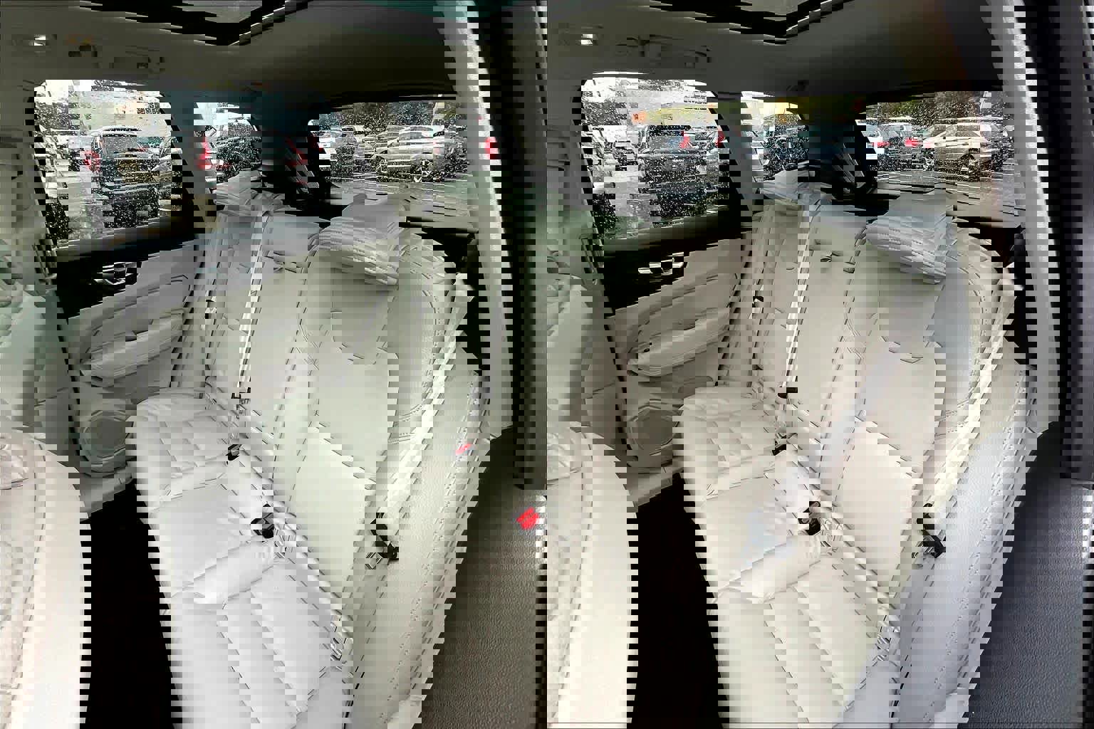 Certified 2023 Volvo XC60 B5 Plus w/ Climate Package image 19