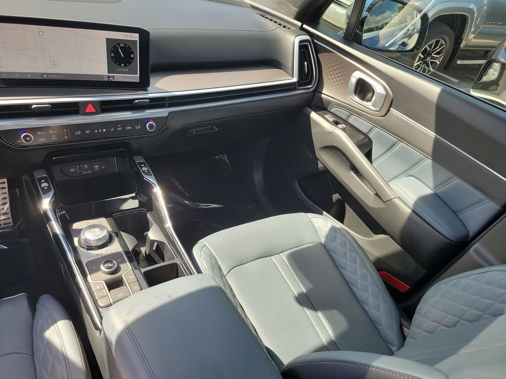 Used 2025 Kia Sorento SX Prestige AWD/4WD image 28