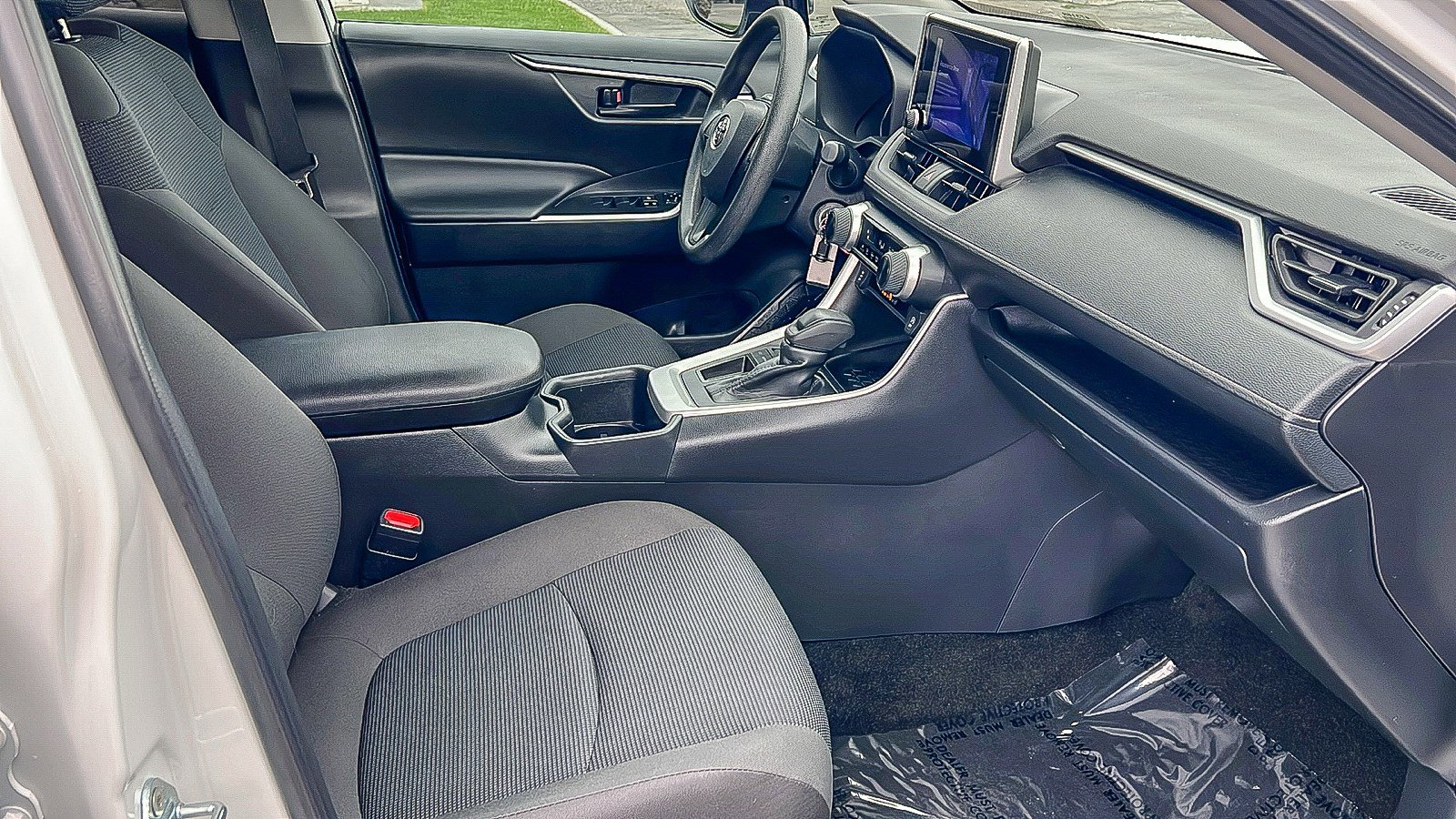 Certified 2025 Toyota RAV4 LE image 16