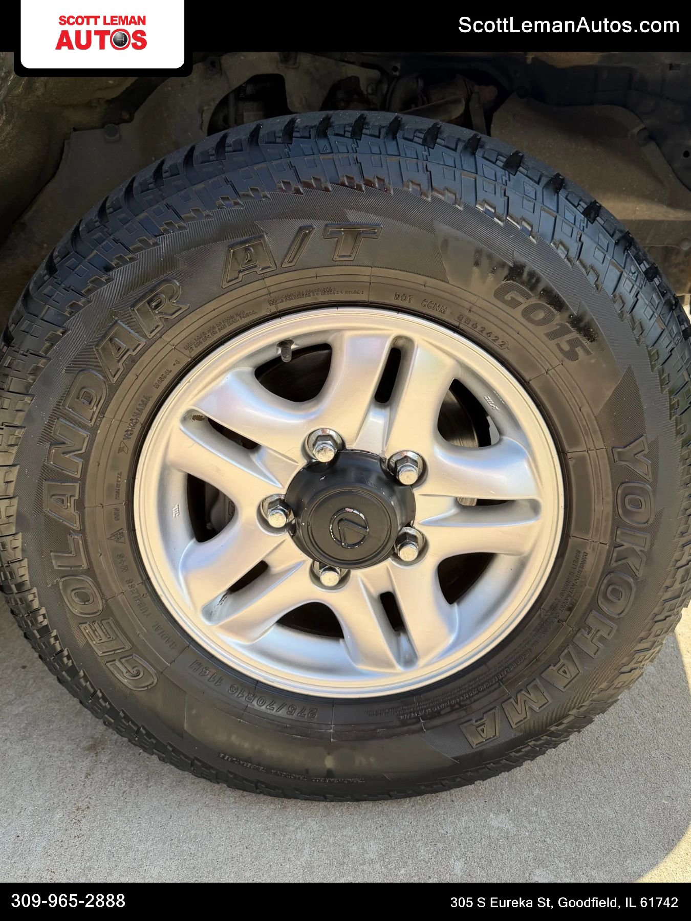 Used 1999 Lexus LX 470 4WD image 37