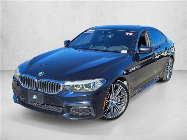 Used 2019 BMW 540i w/ M Sport Package image 1