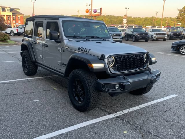 Used 2024 Jeep Wrangler Unlimited Sport AWD/4WD image 3