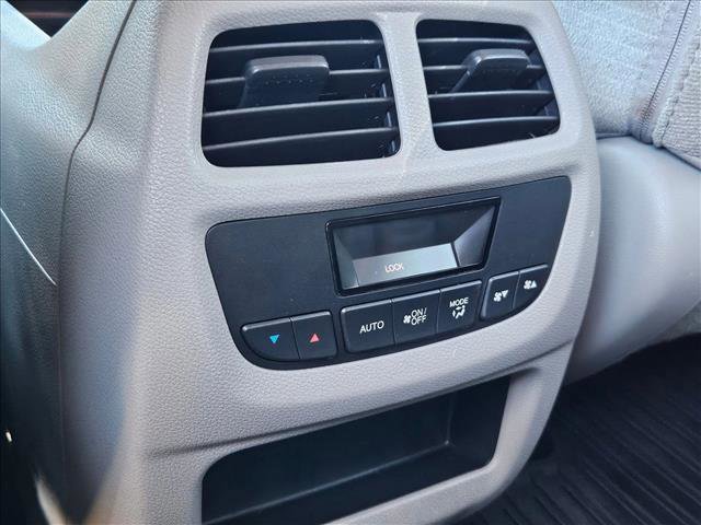 Used 2016 Honda Pilot EX image 16