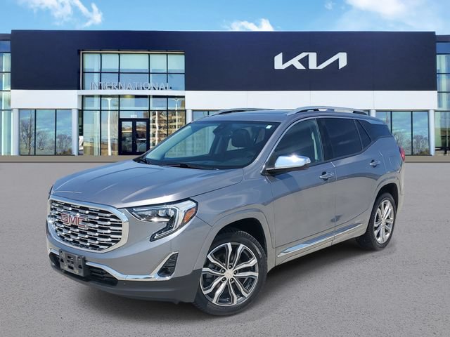 Used 2019 GMC Terrain Denali w/ Driver Alert Package II AWD/4WD image 1
