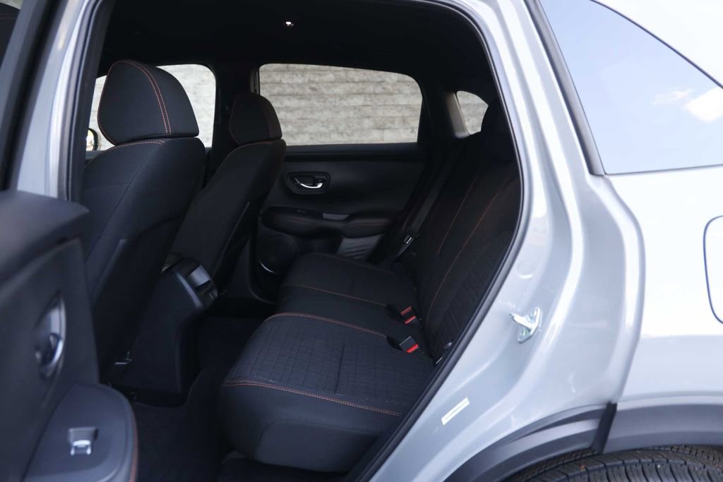 Used 2024 Honda HR-V Sport image 21