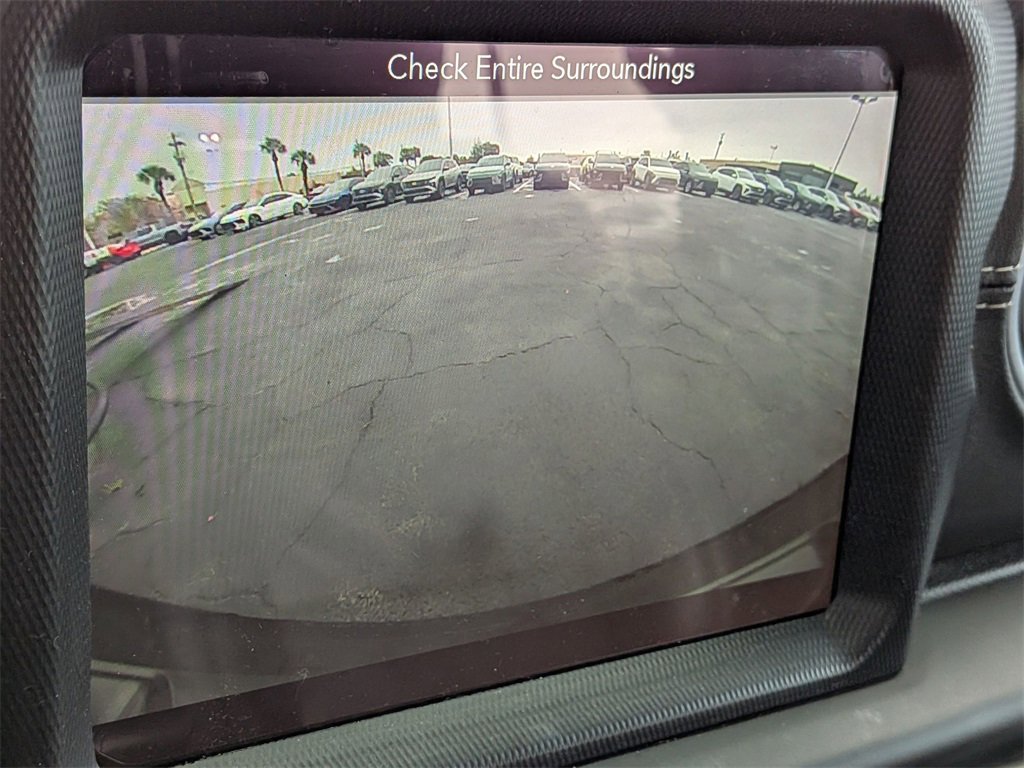 Used 2018 Jeep Wrangler Unlimited Sahara image 13