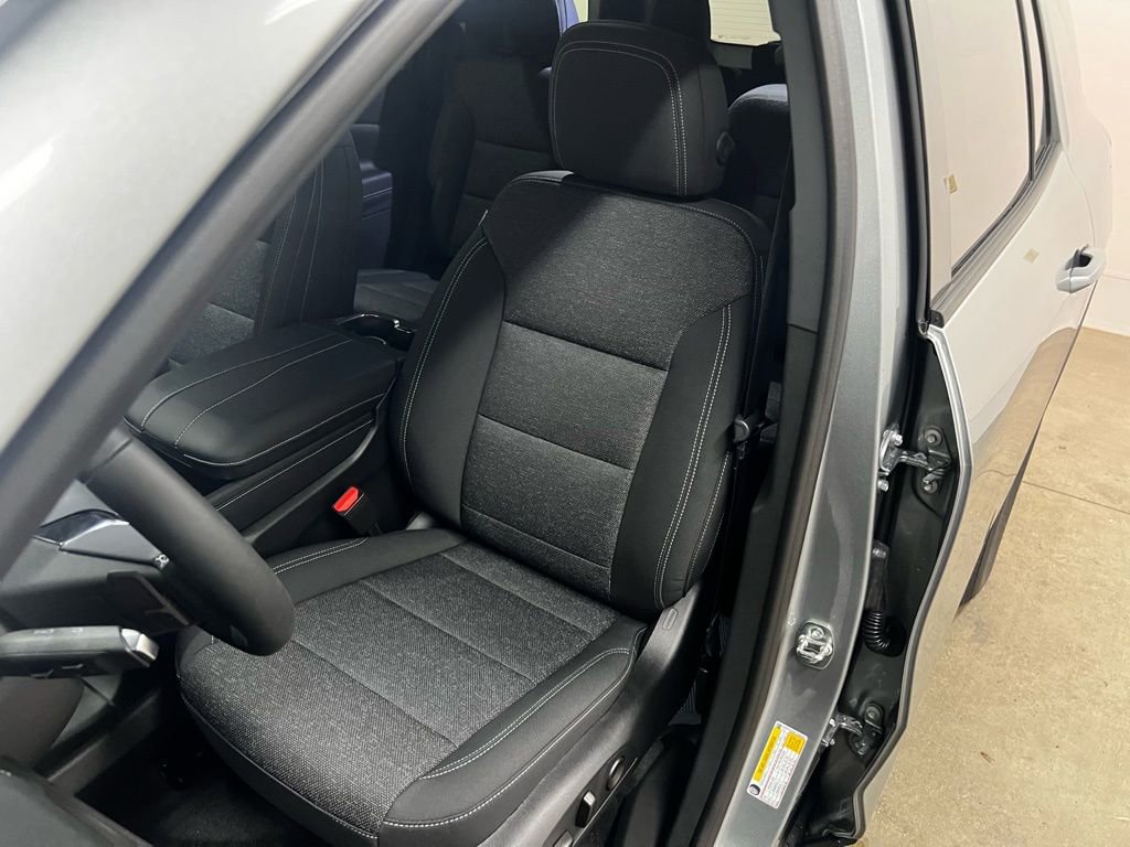 New 2026 Chevrolet Traverse LT w/ Driver Confidence Package image 26