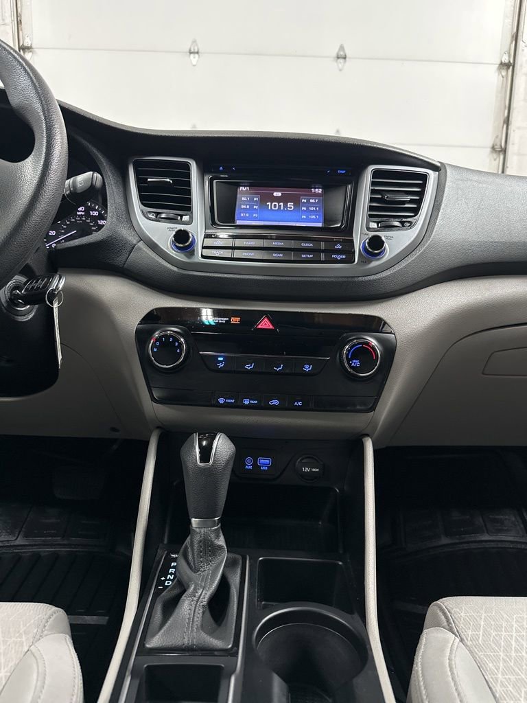 Used 2017 Hyundai Tucson Eco AWD/4WD image 24