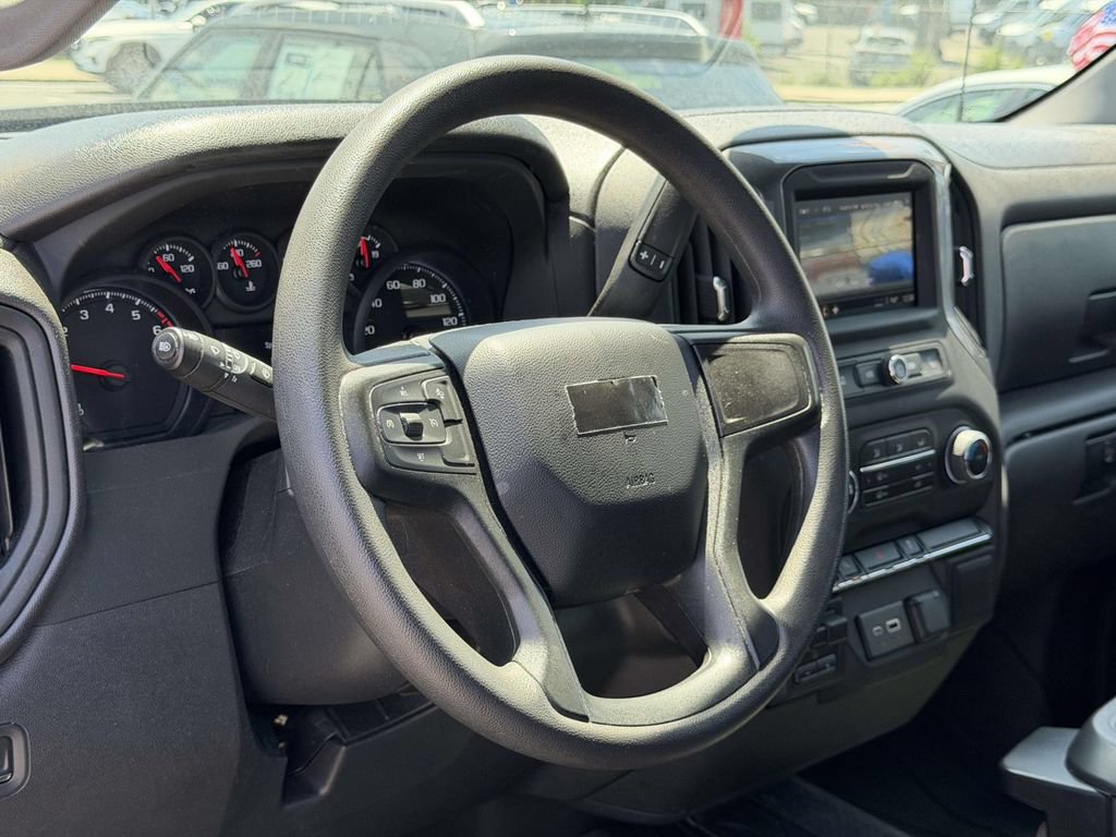 Used 2024 Chevrolet Silverado 1500 W/T w/ WT Value Package AWD/4WD image 15