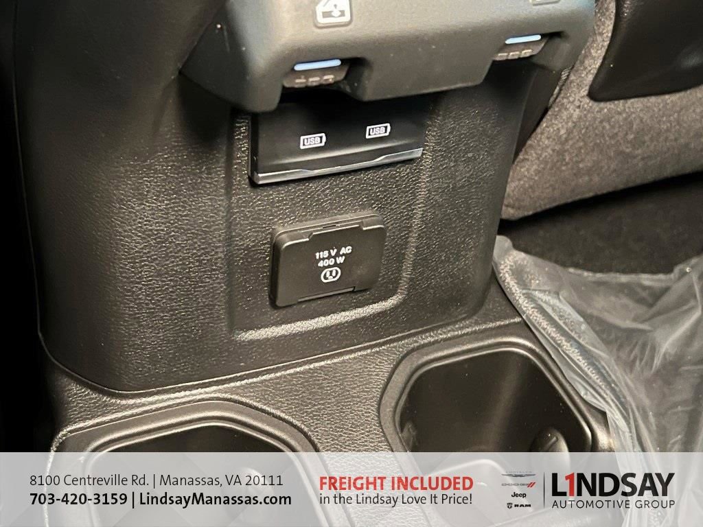 New 2026 Jeep Gladiator Mojave w/ Safety Group image 18