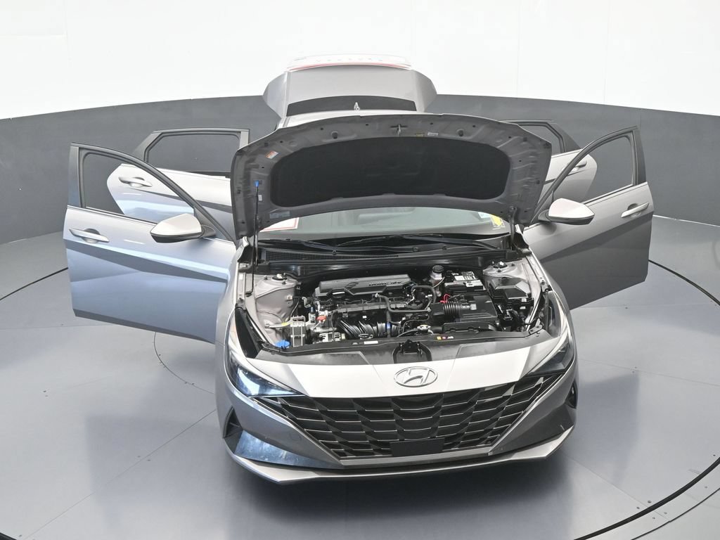 Used 2022 Hyundai Elantra Limited FWD image 71