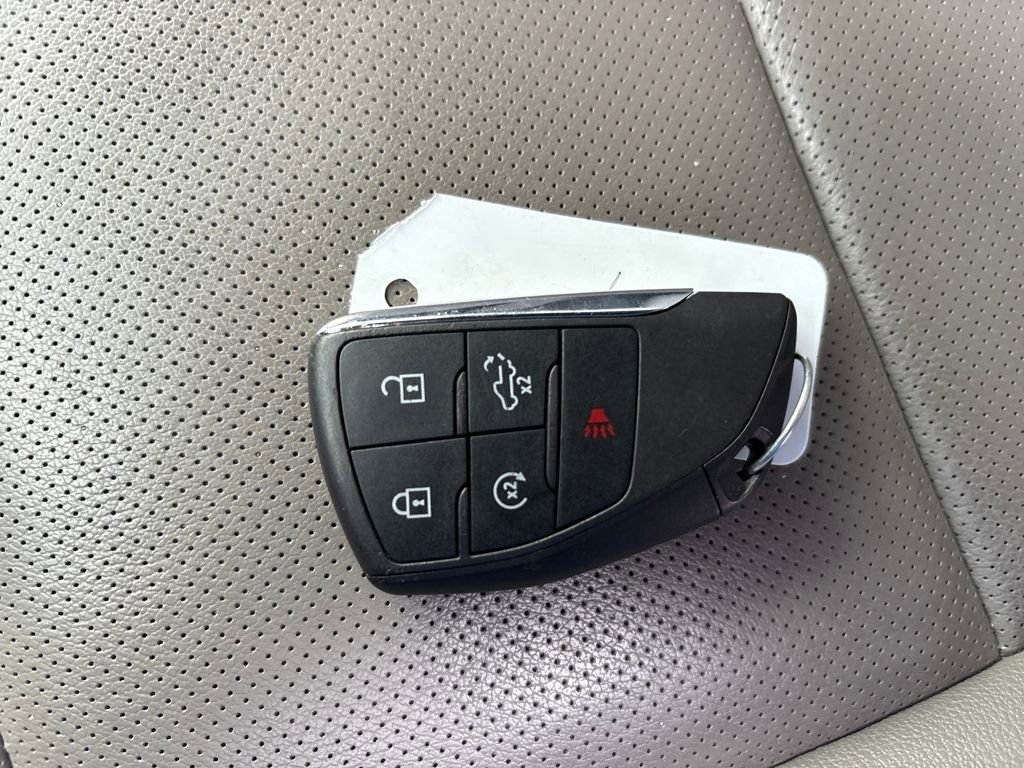 Used 2023 Chevrolet Silverado 1500 LTZ w/ LTZ Premium Package image 34