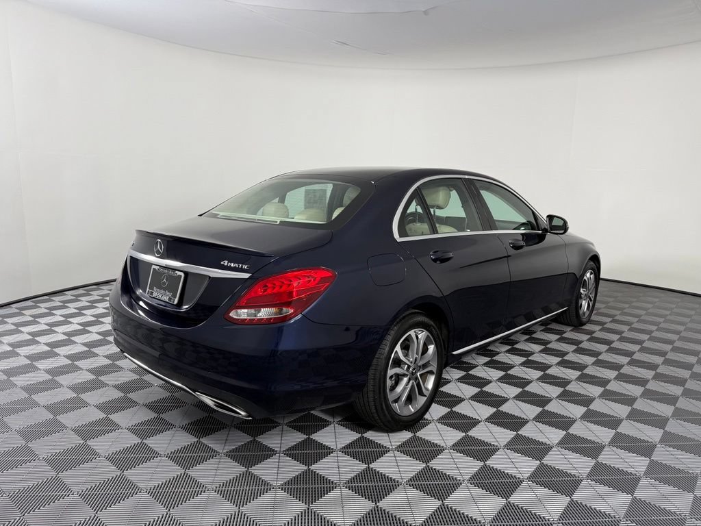 Used 2018 Mercedes-Benz C 300 4MATIC Sedan image 11