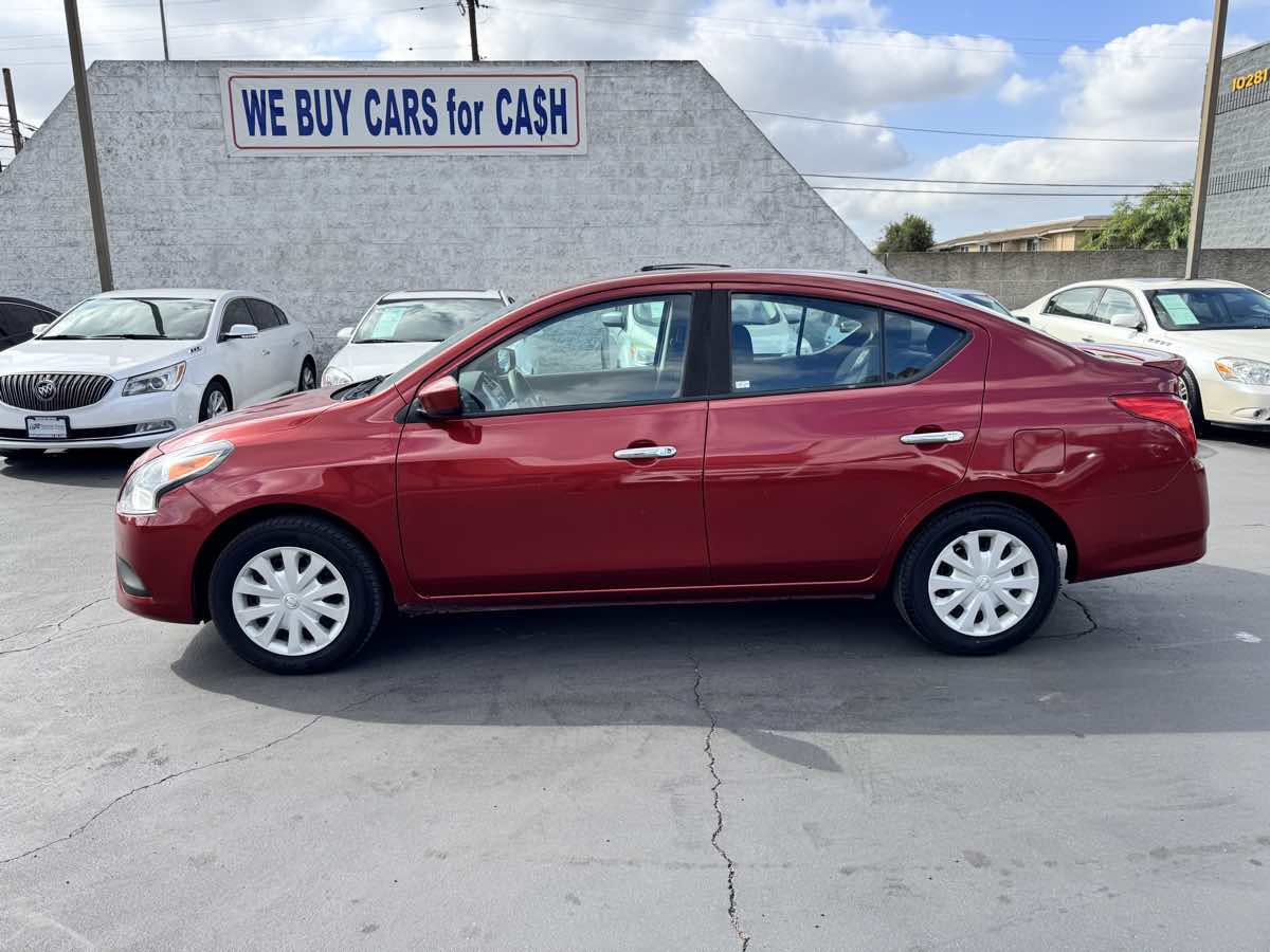 Used 2018 Nissan Versa SV FWD image 14