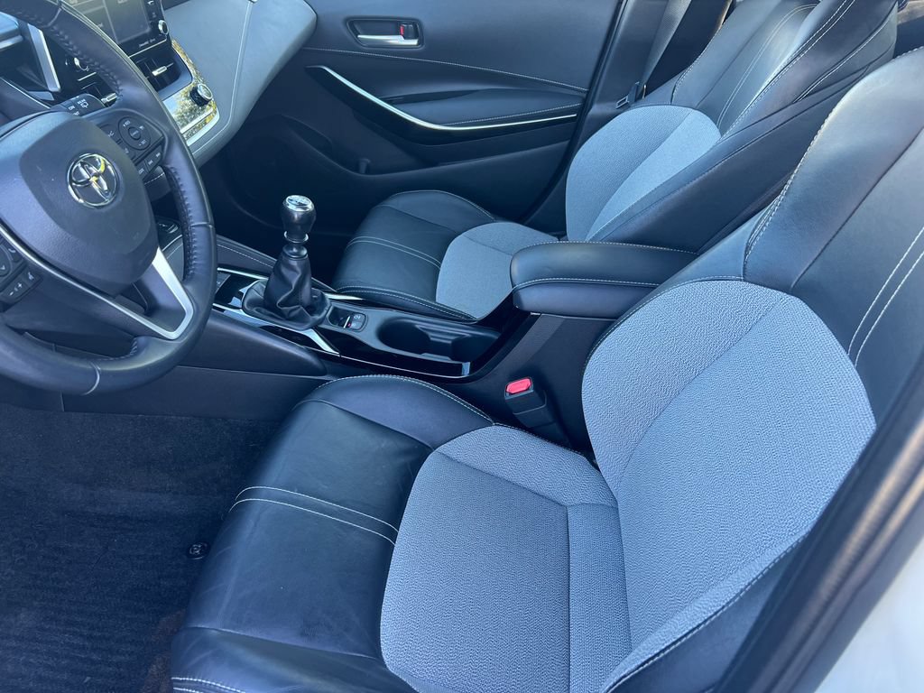 Used 2022 Toyota Corolla XSE FWD image 11