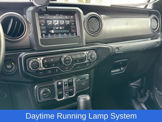 Used 2021 Jeep Gladiator Willys image 25