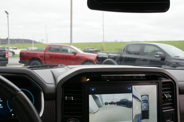 Used 2021 Ford F150 Platinum w/ Equipment Group 701A High image 29