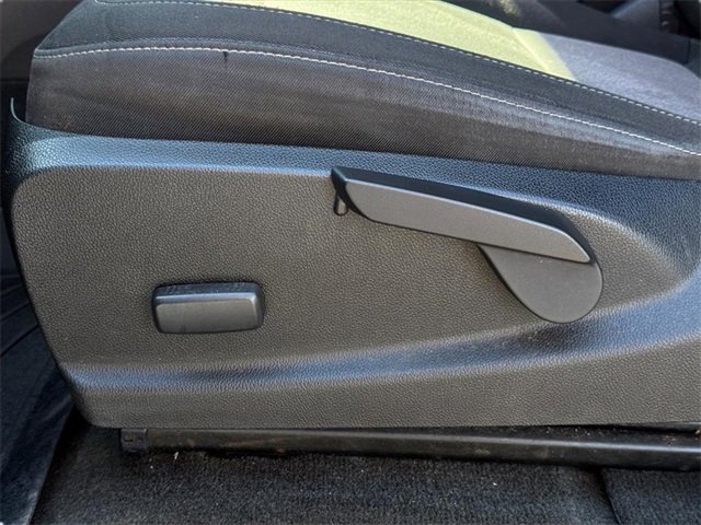 Used 2016 GMC Canyon SLE w/ SLE Convenience Package image 13