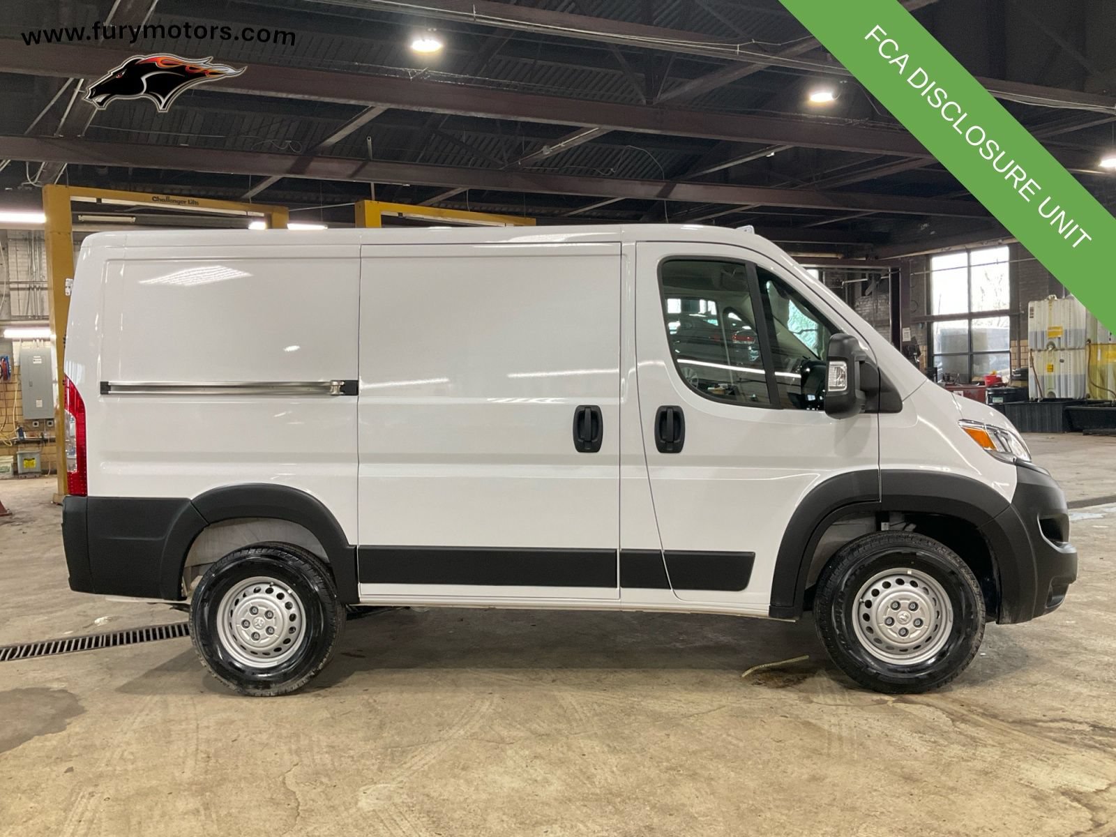 Used 2025 RAM ProMaster 1500 w/ Convenience Group FWD image 19