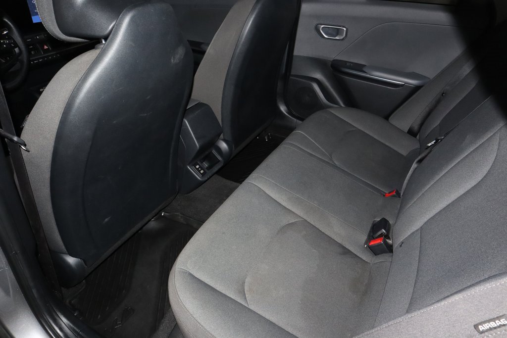 Used 2025 Kia K4 LXS image 19