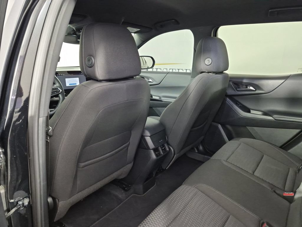 Certified 2025 Chevrolet Equinox LT FWD image 33