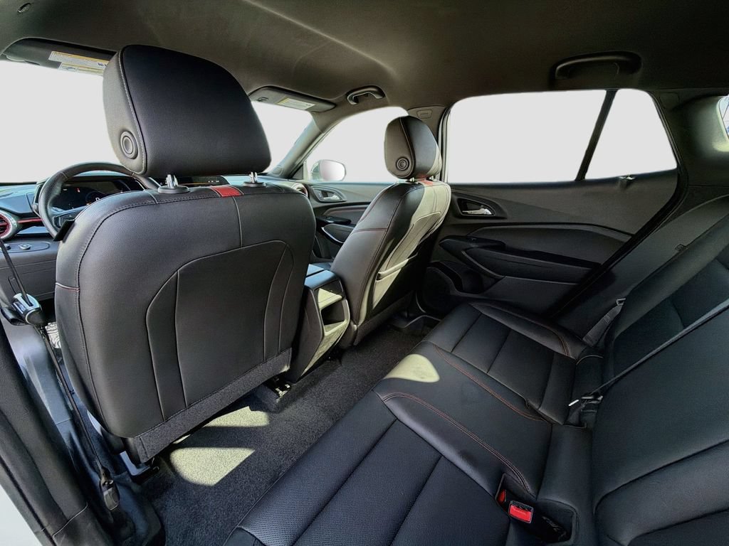 Used 2024 Chevrolet Trax RS w/ Driver Confidence Package FWD image 23
