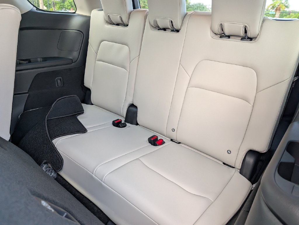 New 2026 Nissan Pathfinder SL FWD image 35