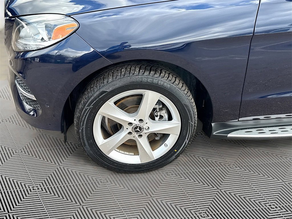 Used 2019 Mercedes-Benz GLE 400 4MATIC w/ Premium 1 Package image 35