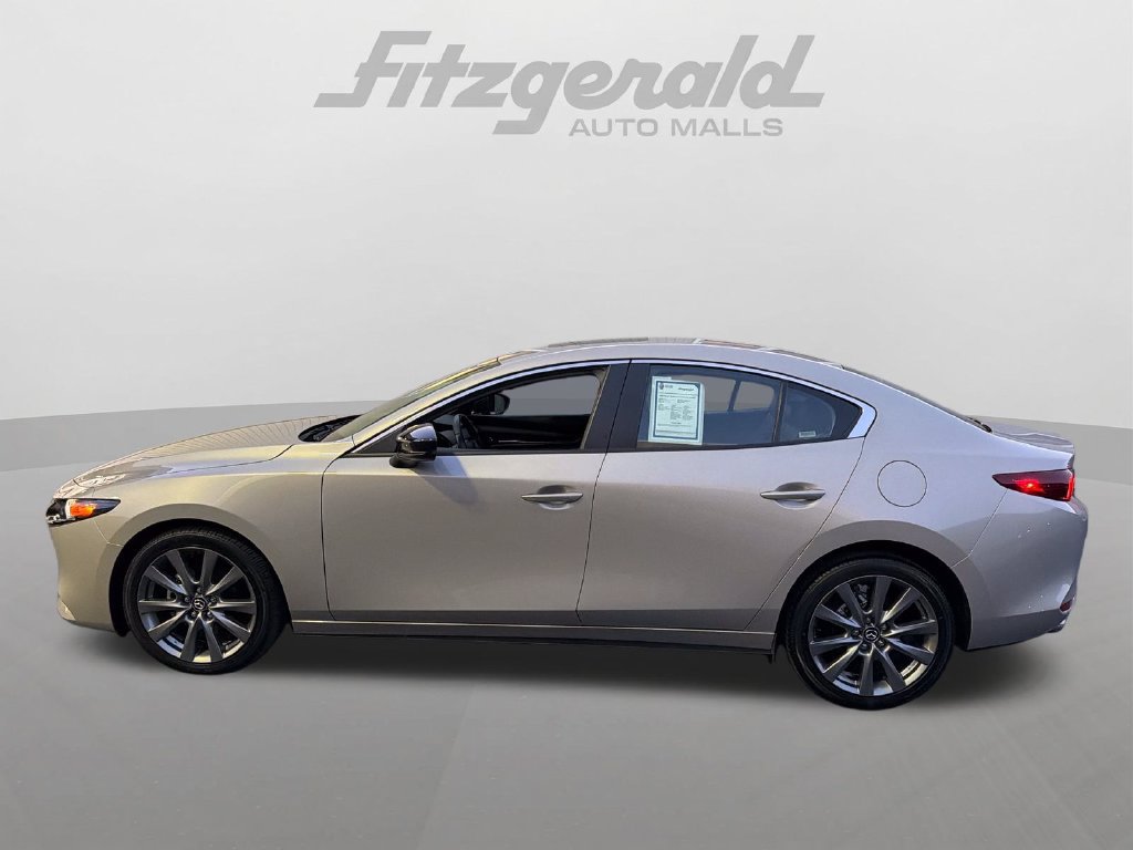 Used 2025 MAZDA MAZDA3 s FWD image 3