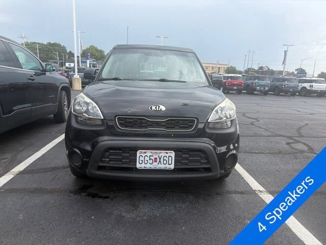 Used 2013 Kia Soul FWD image 2
