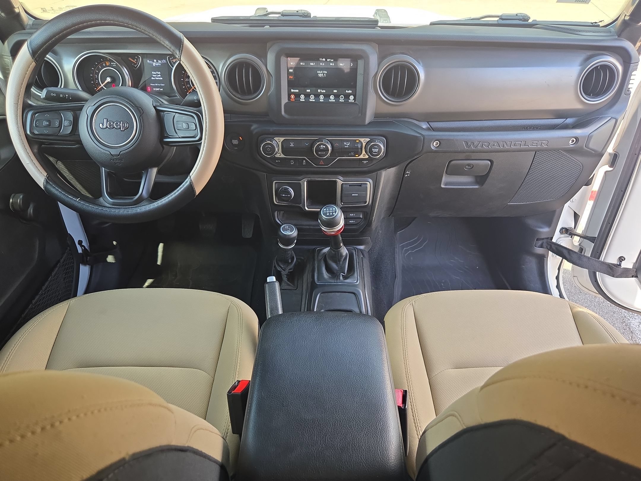 Used 2022 Jeep Wrangler Sport AWD/4WD image 15