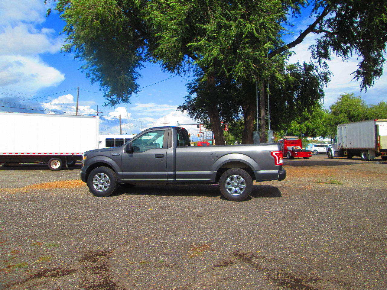 Used 2016 Ford F150 XL w/ Equipment Group 101A Mid image 5