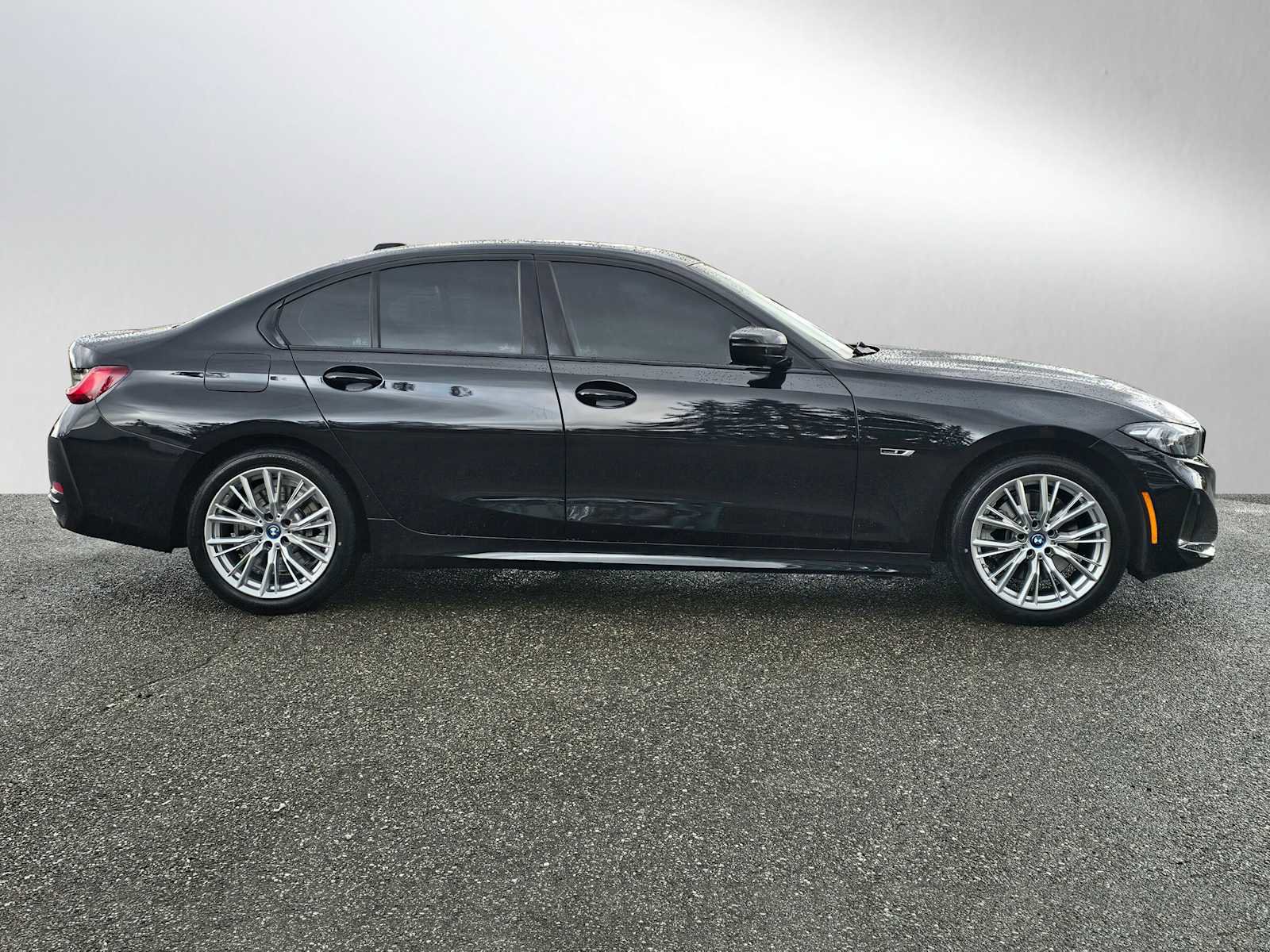 Used 2023 BMW 330e w/ Driving Assistance Package image 2