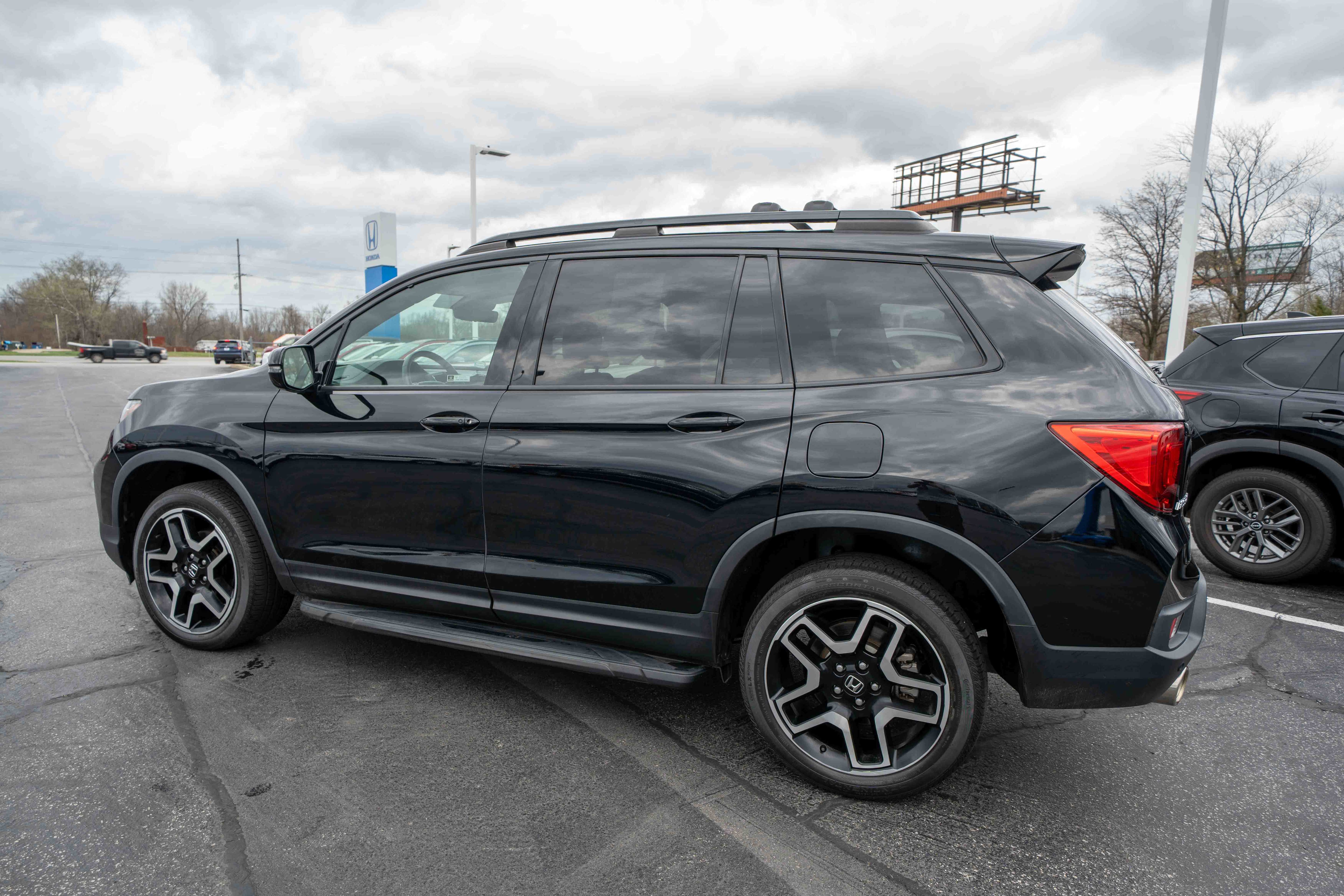 Used 2022 Honda Passport Elite image 4