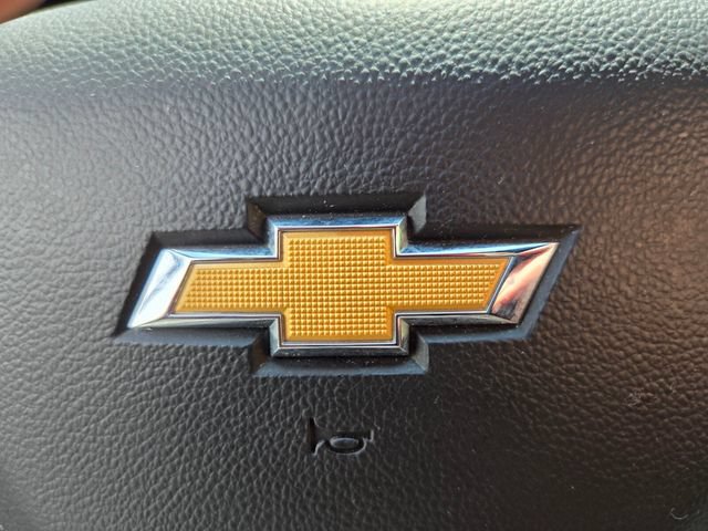 Used 2023 Chevrolet Suburban Premier AWD/4WD image 32