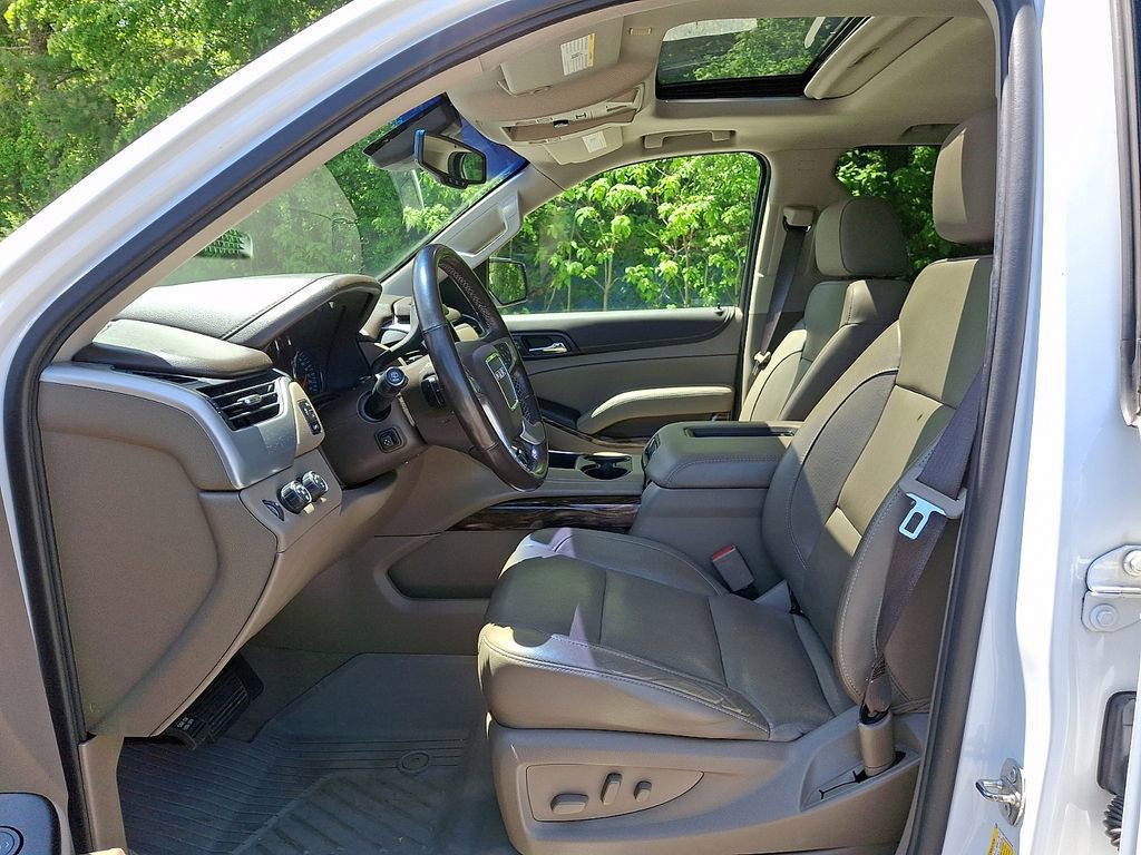 Used 2019 GMC Yukon SLT w/ Premium Edition AWD/4WD image 20